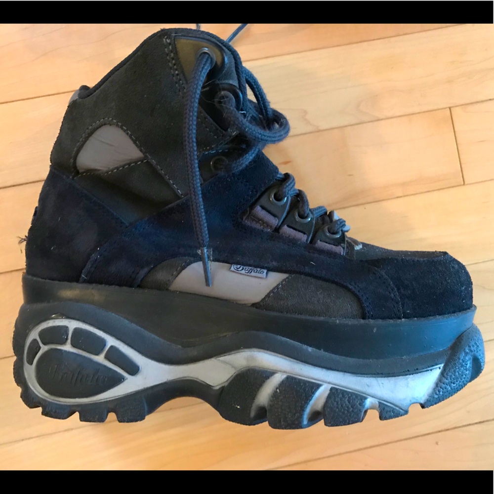 Rare 90s Vintage Platform Buffalo Sneakers